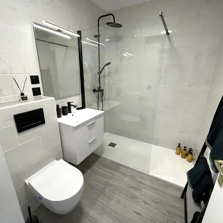 Appartement New Studio, Piscine Et Vue • Proche De Monaco Beausoleil
