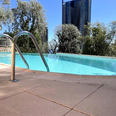 New Studio, Piscine Et Vue • Proche De Monaco